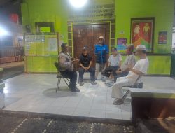 Bhabinkamtibmas Petamburan Kunjungi Poskamling RW 06 Kelurahan Petamburan