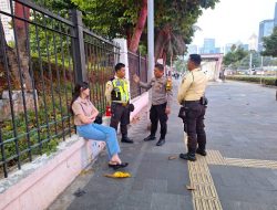 Bhabinkamtibmas Kelurahan Gelora Himbau Satuan Pengamanan MRT Istora Mandiri