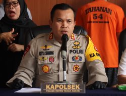 Polsek Metro Tanah Abang Ringkus 2 Pelaku Pencuri Motor di Depan Rumah Makan