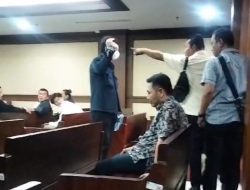Terdakwa Perkara Korupsi Tak Berkutik Ditagih Hutang