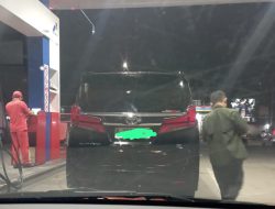 Mobil Mewah Sekelas ALPHARD Isi BBM Bersubsidi Jenis Pertalite