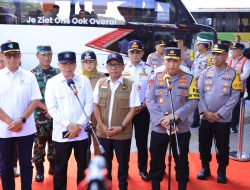 Tinjau Terminal Pulo Gebang, Kapolri Perintahkan Petugas Persiapkan Skema Rekayasa Lalu Lintas