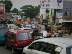 One Way Diberlakukan, Mengurai Kepadatan Kendaraan Menuju Exit Toll Parungkuda