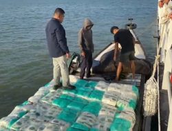 Penyelundupan Beras dan Gula Pasir Subsidi di gagalkan Bakamla RI