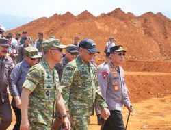 Panglima TNI Bersama Menhan RI Tinjau Keberhasilan Satgas PKH Tertibkan Tambang Nikel Ilegal di Morowali, Sulteng