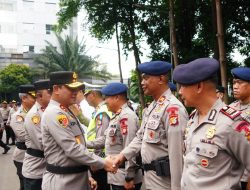 Beri Penghargaan Anggota, Kapolda Metro Jaya: Jangan Sakiti Hati Masyarakat