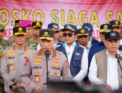 Tinjau Arus Balik di Pelabuhan Bakauheni, Kapolri Pastikan Pemudik Aman-Selamat Sampai Tujuan