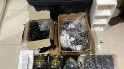 POLDA METRO JAYA MEMBONGKAR CLANDESTINE LAB NARKOTIKA JENIS TEMBAKAU SINTETIS