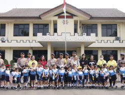 Brimob Polda Metro Jaya Terima Kunjungan Siswa TK, Edukasi Tugas Polisi di Mako Batalyon B Pelopor