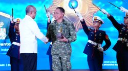 Panglima TNI Terima Penghargaan Adhibhakti Sanapati dan Berikan Ceramah Umum di BSSN