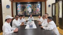 Kesederhanaan Jokowi yang Membumi, Blusukan Menyapa Rakyat Indonesia