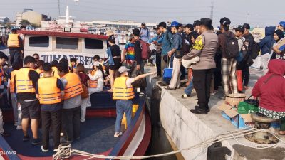 Polsek Sunda Kelapa Tingkatkan Pelayanan dan Pengamanan Wisatawan di Dermaga Kali Adem Menuju Kepulauan Seribu