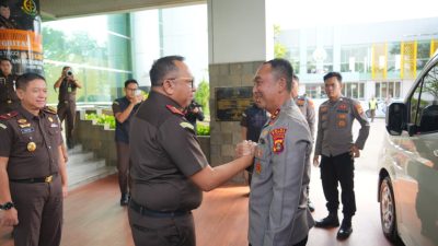 Silaturahmi ke Kejati, Kapolda Sumsel Rapatkan Barisan ‘Nyago Bumi Sriwijaya