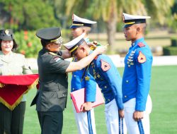 Panglima TNI Tutup Pendidikan Pertama Akademi TNI Tahun 2026 di Cilangkap