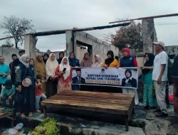 Bantuan Kebakaran Partai NasDem Peduli Disalurkan kepada Warga Kayutanam Terdampak Musibah