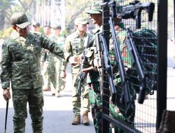 Panglima TNI Tinjau Kesiapan Prajurit dalam Complex Warfare Course di Batujajar
