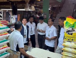Satgas Pangan Polda Metro Jaya Cek Harga Beras di Pasar Tradisional Ciracas dan Retail Modern