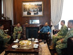 Wadan Kodiklat TNI Anjangsana Ke Kediaman Marsekal TNI (Purn) Fadjar Prasetyo