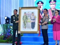 Panglima TNI Hadiri Acara Pisah Sambut Kapolri