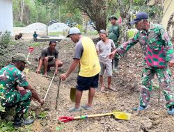Penuh Kepedulian, Satgas TMMD ke-130 Bangun Rumah Warga Kampung Yamboi